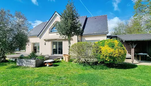 Maison centre bourg avec grand terrain 