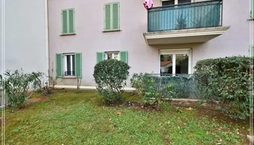 LE LUC, Appartement rez-de-jardin, 2 chambres, buanderie et cave