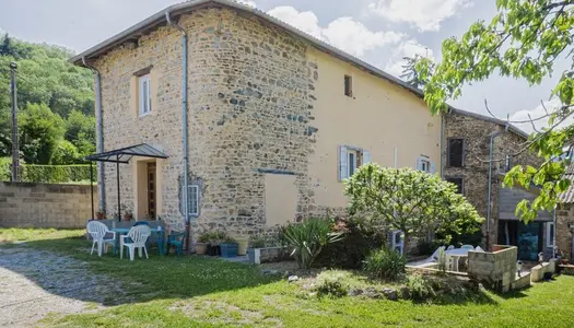 Vente Maison 164 m² à Saint-Didier-sur-Beaujeu 300 000 €