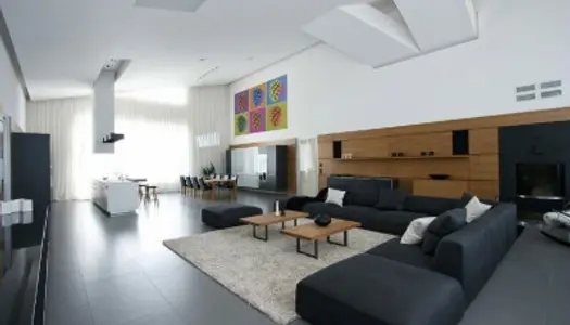 Appartement 4 pièces 104 m² 