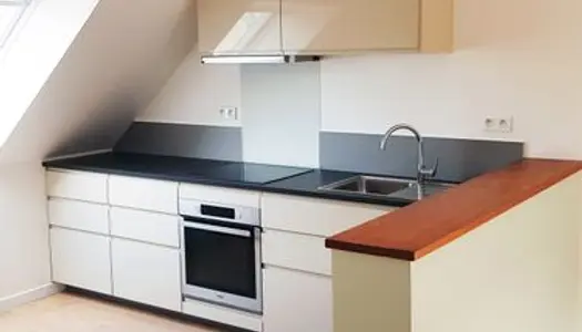 LOCATION : Appartement T3 (3 pièces) de 55m2 (71m2 au sol) 