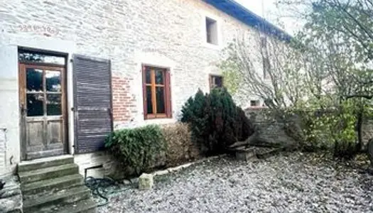 Maison 10 pièces 320 m² 