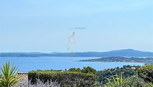 Les Issambres, Villa avec piscine et belle vue mer 