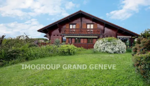 Maison Ville-La-Grand 208 m²