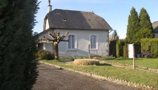 Maison individuelle et dependance 