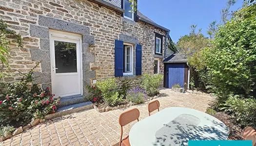 Vente d'une maison en pierres 2 chambres en parfait etat a Planguenoual 