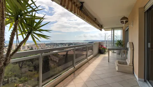 Nice Lanterne- Appartement 5 pièces 125m² vue mer- terrasse- p 