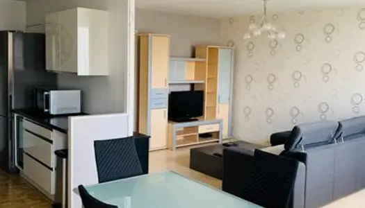 Appartement T2 meublé 60m2 avec box privé