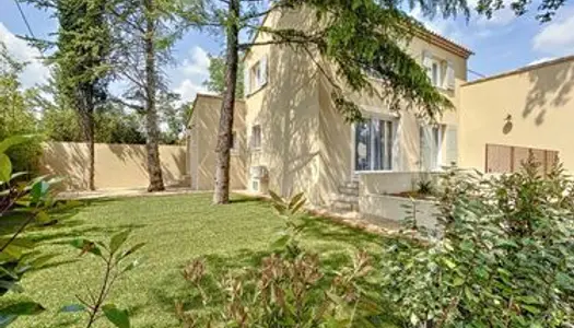 Villa récente 5 pièces 101 m² 