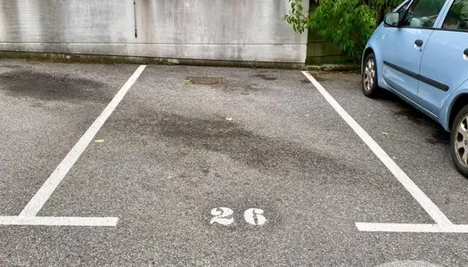 Parking 9 m² 