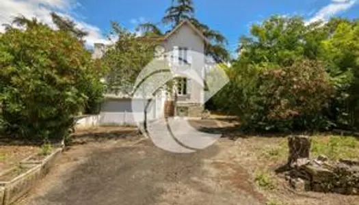 À Vendre - Charmante Maison des Années 1930 à Montauban 