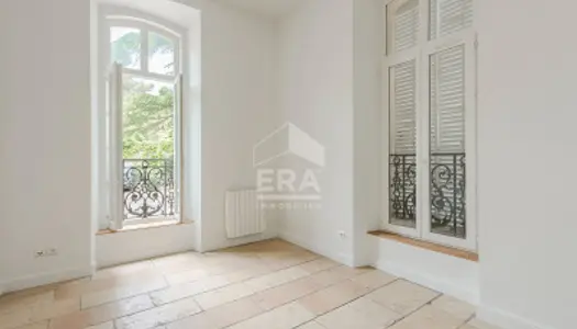 Appartement 5 pièces 182 m² 