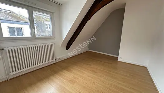 A LOUER - Appartement de 2 pieces a Ploermel (56800) 