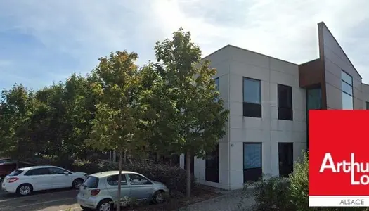 Bureau 125 m² 
