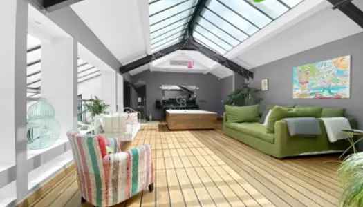 Maison 9 pièces 363 m² 