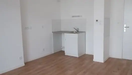 Appartement 1 pièce 27 m² 