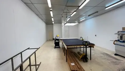 Atelier, surface de stockage, dépôt 150 m2 