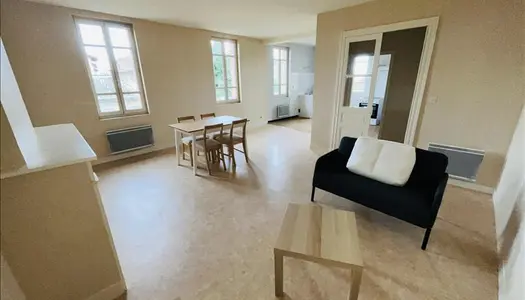 Appartement 2 pièces 83 m²