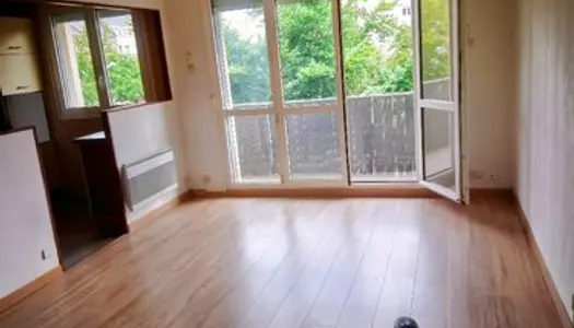 Appartement À LOUER F4 