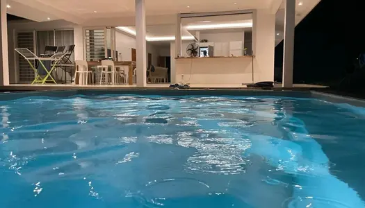 Maison neuveT4 meublée avec piscine 