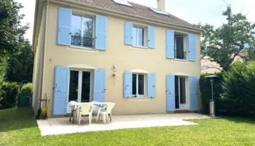 Maison 7 pièces 164 m² 