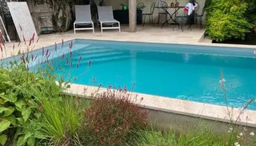Maison 180m2 avec jardin et piscine 