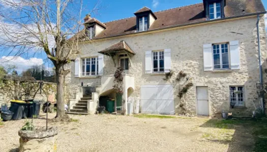 Maison 7 pièces 245 m² 