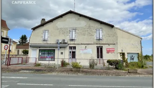 Dpt Dordogne (24), à vendre - 12 kms Sud de Bergerac -  immeuble 193 m² (local commercial + 
