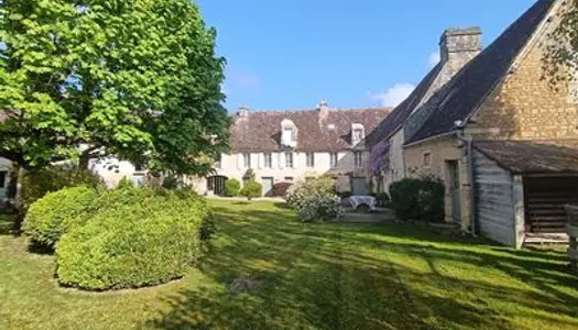 Vends propriété de 343m² entre Falaise et Caen : manoir 17ème siècle 