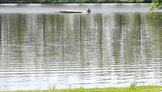 Lac à vendre