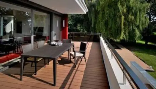 MAGNIFIQUE T2 OUEST AU PIED DES ALPILLES : T2 50m² + TERRASSE 10m² +PARKING