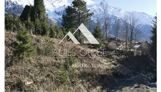 Commune de Chamonix Mont-Blanc, secteur des Gaillands, un terrain de 788m2 