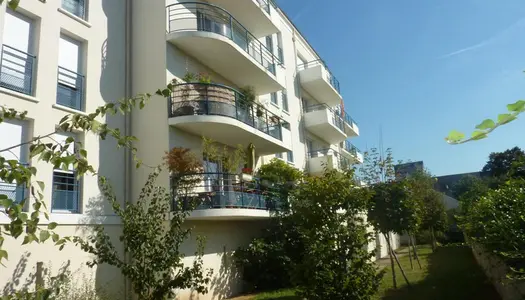 Dpt Indre et Loire (37), à vendre LA RICHE appartement P5 DERNIER ETAGE 