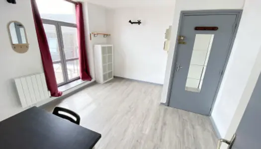 Studio 1 pièce 19 m²