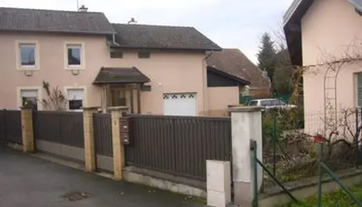 Studio en face de l'hopital de Trévenans