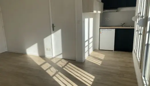 Studio 1 pièce 21 m² 