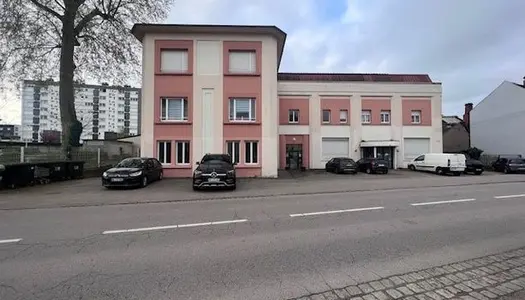 Local commercial 1065 m² 