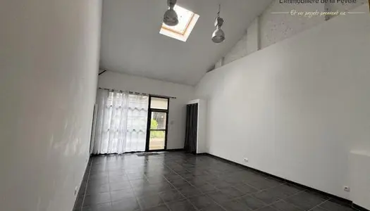 Loft 4 pièces 83 m² 
