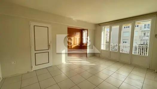 Vente Appartement 70 m² à Saint-Michel-sur-Orge 205 800 €
