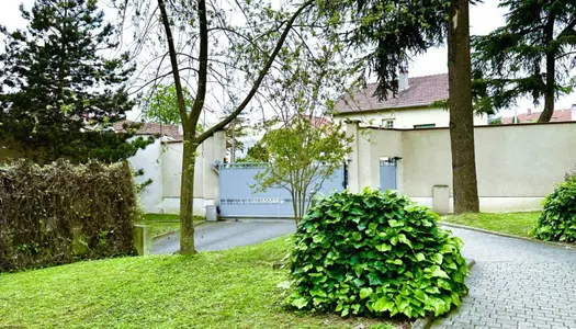 Point du Jour - T4 Balcon/Terrasse - Garage Double - Piscine