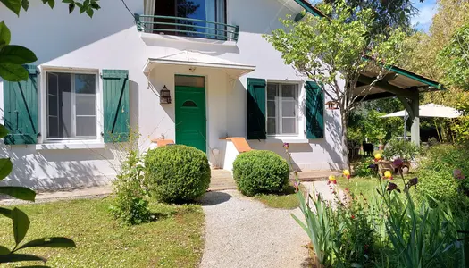 Dpt Tarn et Garonne (82), à vendre MONTAUBAN maison P5 de 140 m² - Terrain de 2 300,00 m², 
