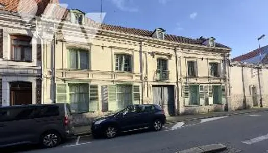 Maison 10 pièces 231 m²