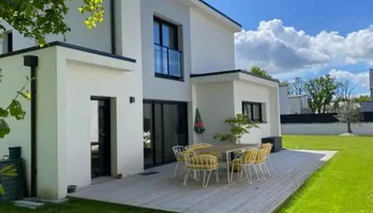 Maison 6 pièces 138 m² 