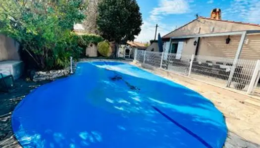 Jolie maison de plain pied avec piscine quartier prisé