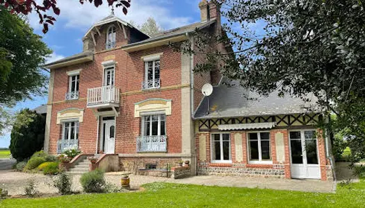 Maison 9 pièces 208 m² 