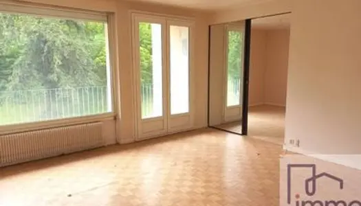 Appartement 5 pièces 92 m² 