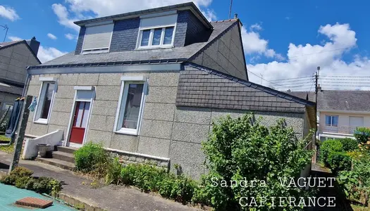 Dpt Morbihan (56), à vendre PONTIVY maison P4 de 75 m² - Terrain de 341  - Plain pied 