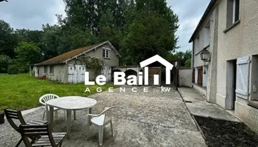 Maison de 8 pièces (259 m²) en vente à BOISSY L AILLERIE-95650 