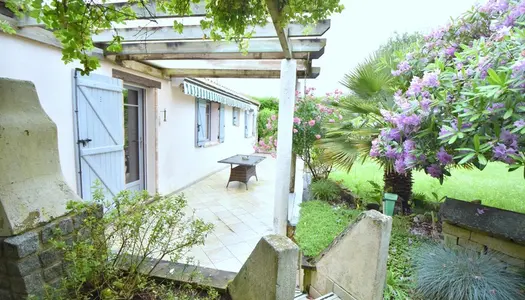 Dpt Loire Atlantique (44), à vendre  maison P5 de 104 m² - Terrain de 600 