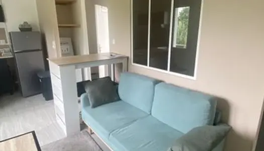 Location studio meublé 